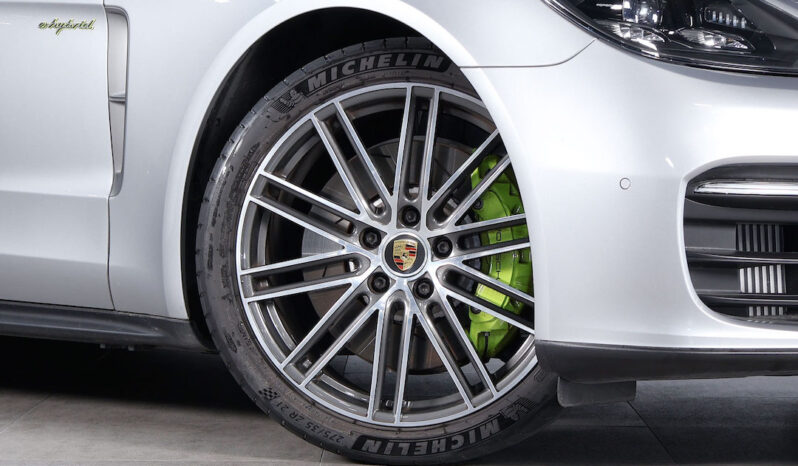 PORSCHE PANAMERA 4 E-HYBRID 2023 lleno