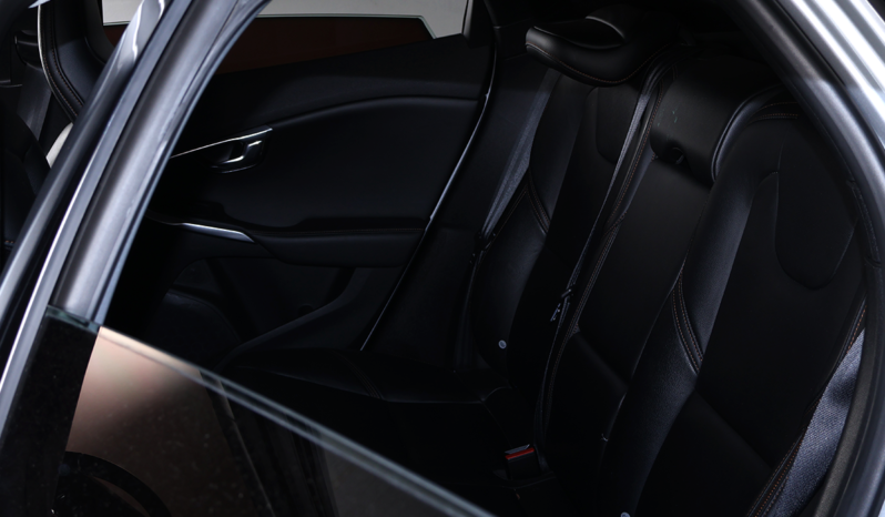VOLVO V40 CC T4 2016 lleno
