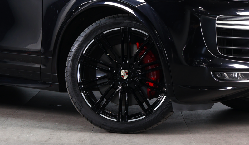 PORSCHE CAYENNE GTS 2016 lleno
