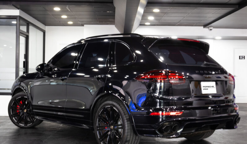 PORSCHE CAYENNE GTS 2016 lleno