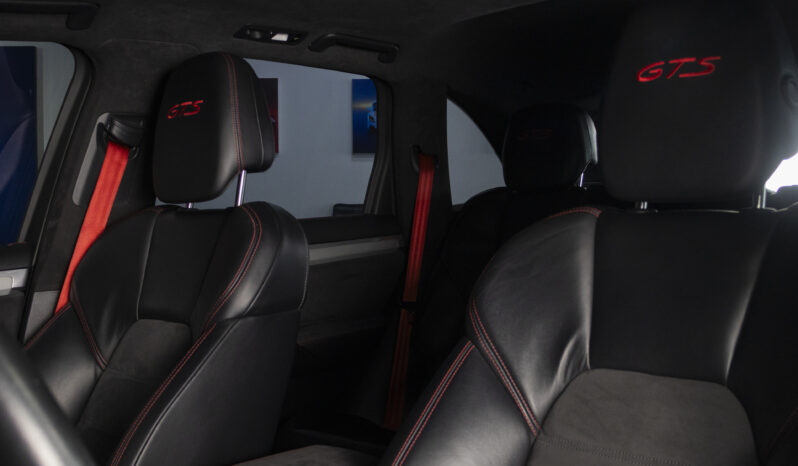 PORSCHE CAYENNE GTS 2016 lleno