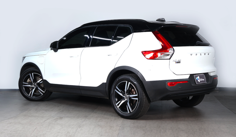 VOLVO XC40 T5 R HYBRID 2021 lleno