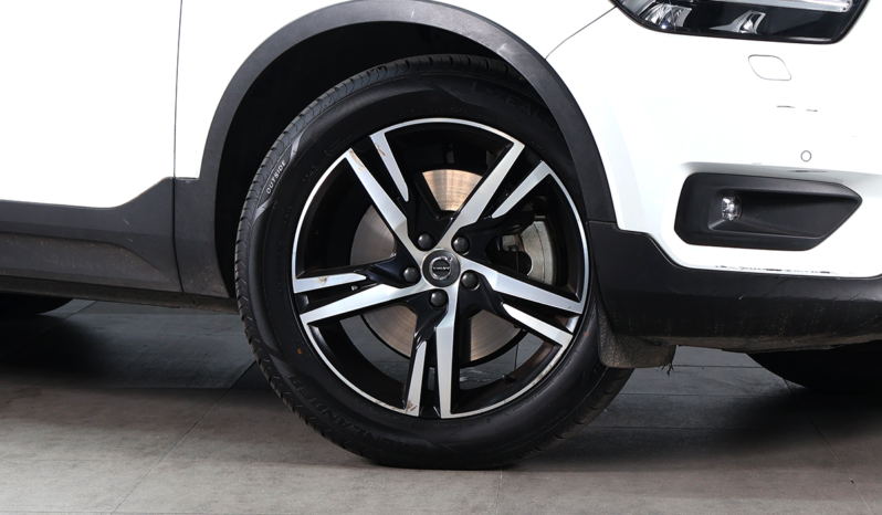 VOLVO XC40 T5 R HYBRID 2021 lleno