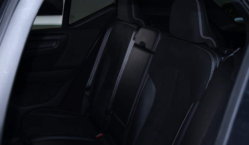 VOLVO XC40 T5 R HYBRID 2021 lleno