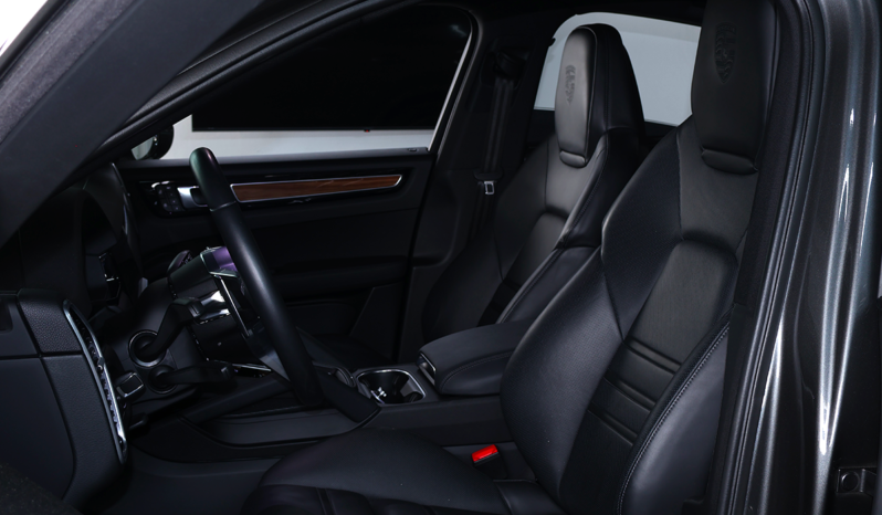 PORSCHE CAYENNE COUPE 2023 lleno