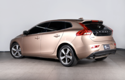 VOLVO V40 T4 2015 lleno