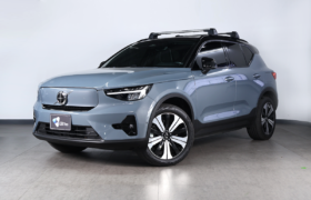 VOLVO XC40 P8 2023