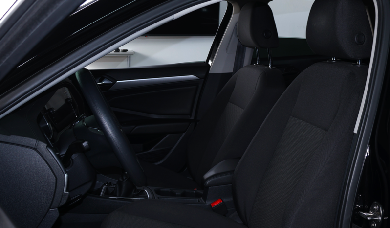 VOLKSWAGEN JETTA 2020 lleno
