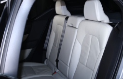 VOLVO XC40 B4 HYBRID 2024 lleno