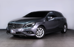 MERCEDES BENZ A200 2014