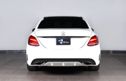 MERCEDEZ BENZ C250 2015 lleno