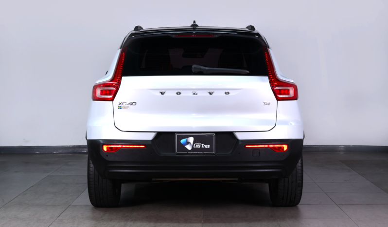 VOLVO XC40 T4 2020 lleno