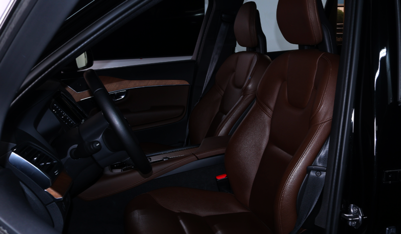VOLVO XC90 B6 2022 lleno