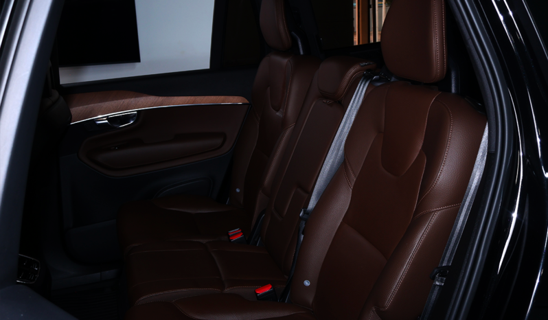VOLVO XC90 B6 2022 lleno