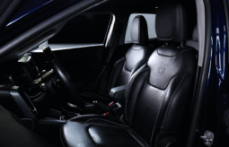RAM 1000 BIGHORN 2023 lleno