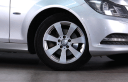 MERCEDES BENZ C180 2012 lleno