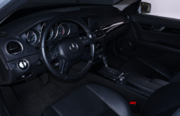 MERCEDES BENZ C180 2012 lleno