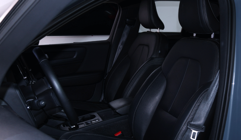 VOLVO XC40 T4 2020 lleno