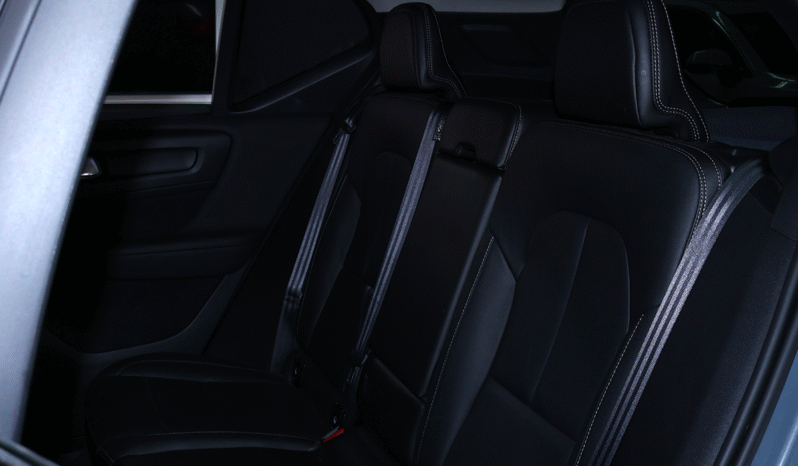 VOLVO XC40 T4 2020 lleno