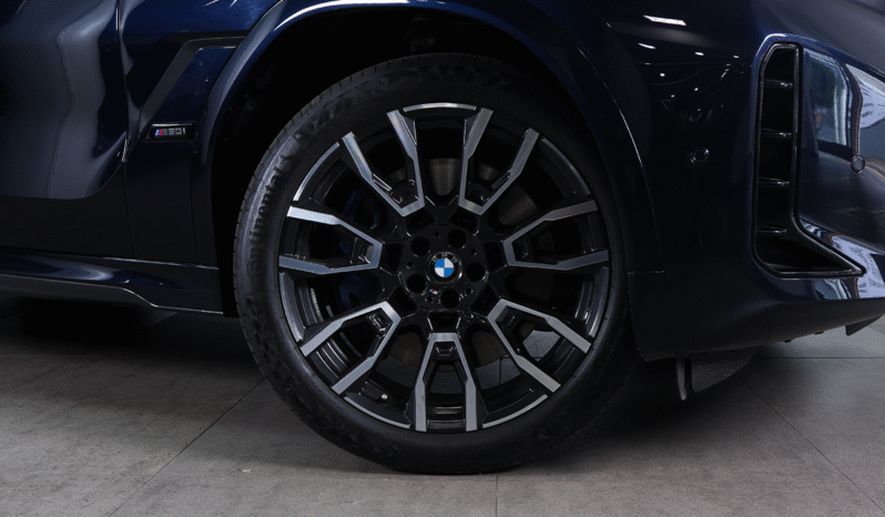 BMW X6 M60i 2025 lleno