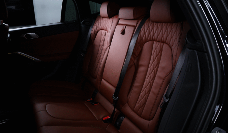 BMW X6 M60i 2025 lleno