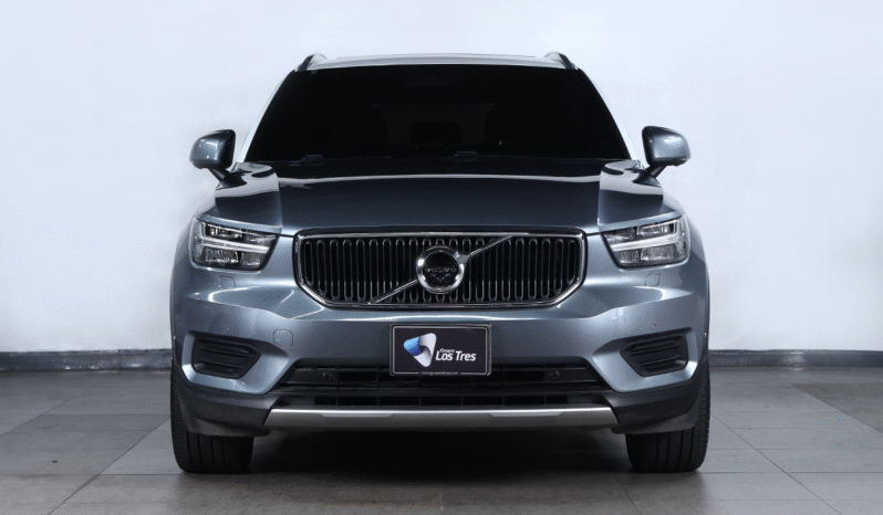 VOLVO XC40 T4 2019 lleno