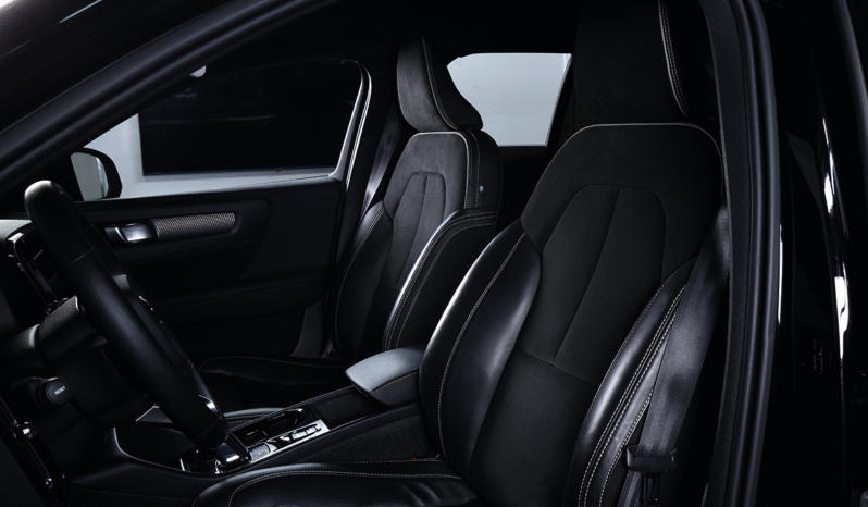 VOLVO XC40 T5 R HYBRID 2022 lleno