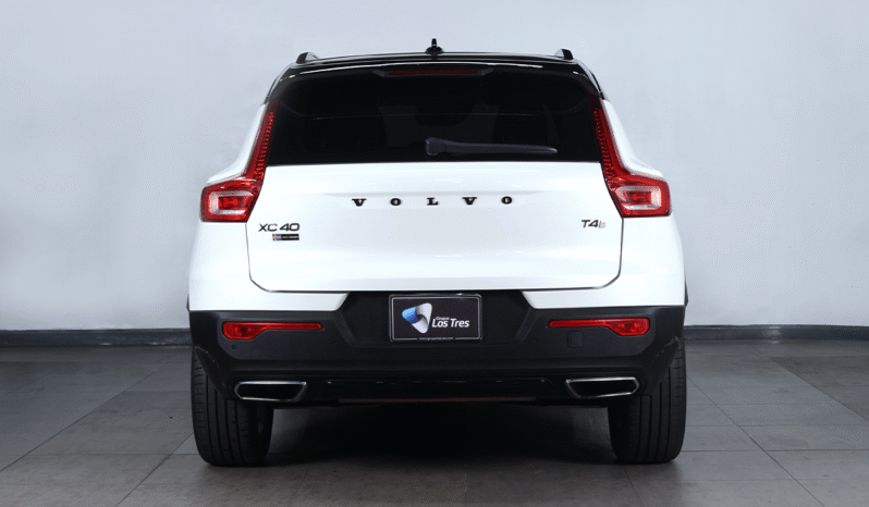 VOLVO XC40 T4 R 2020 lleno