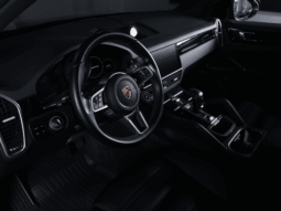 Porsche Cayenne – 2020 lleno