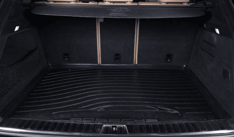 Porsche Cayenne – 2019 lleno
