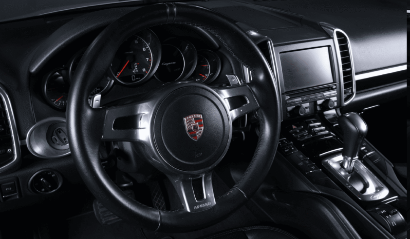 Porsche Cayenne – 2013 lleno