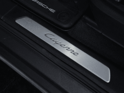 Porsche Cayenne – 2020 lleno