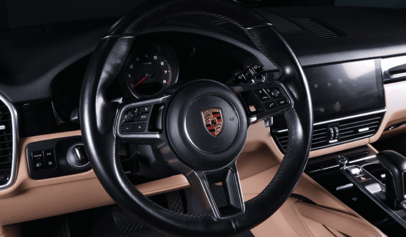 Porsche Cayenne –  2019 lleno