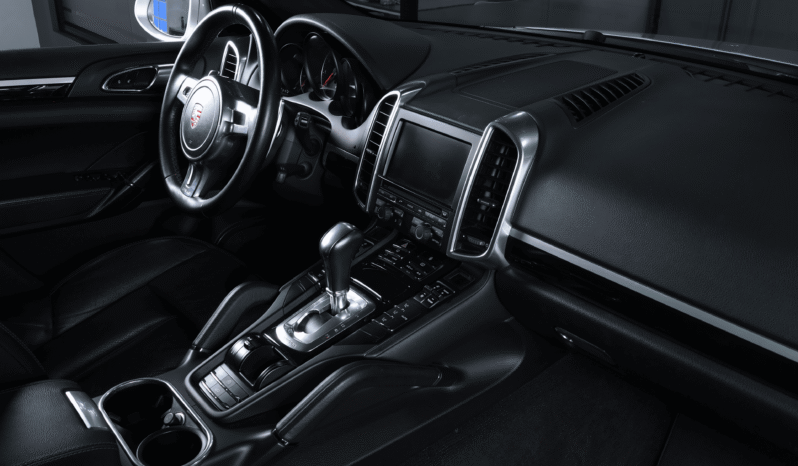 Porsche Cayenne – 2013 lleno