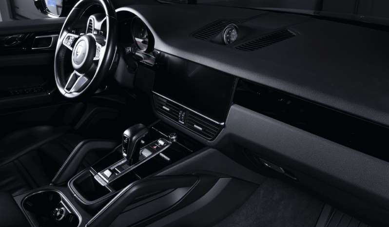 Porsche Cayenne – 2019 lleno