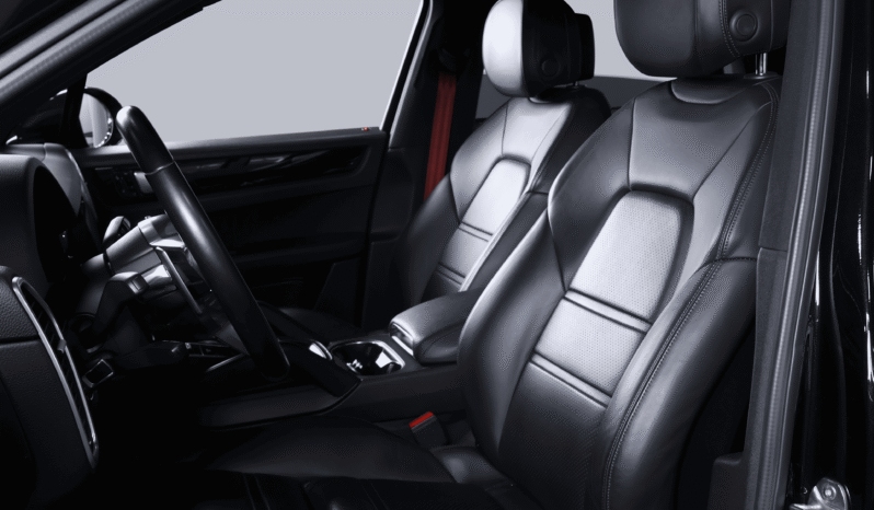 Porsche Cayenne – 2019 lleno