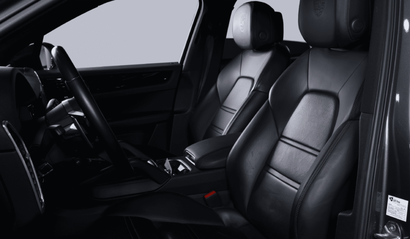 Porsche Cayenne – 2020 lleno
