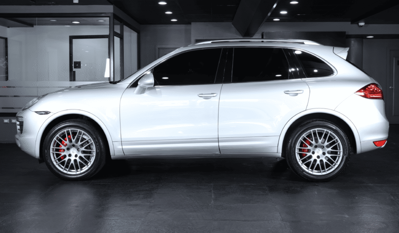 Porsche Cayenne – 2013 lleno