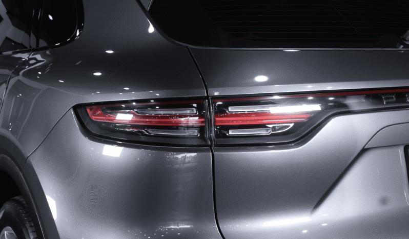 Porsche Cayenne – 2020 lleno
