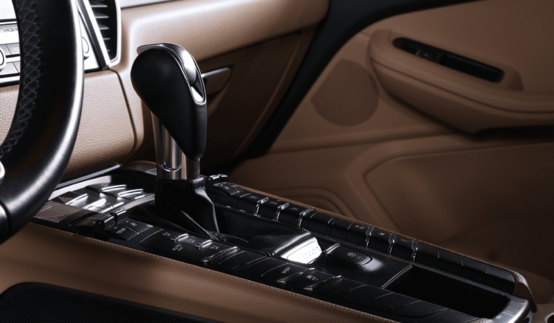 Porsche Macan – 2018 lleno