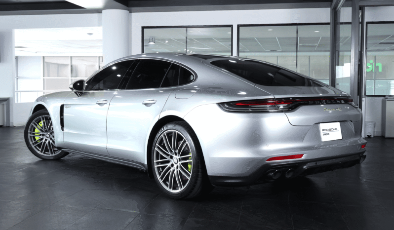 Porsche Panamera 4S E-Hybrid – 2021 lleno