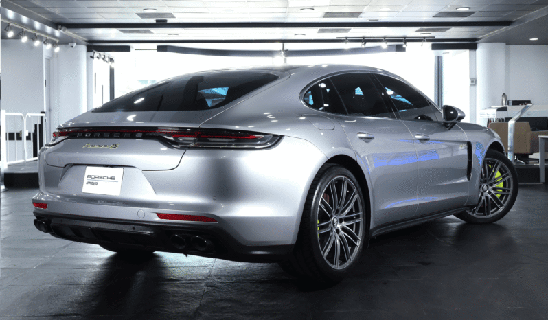 Porsche Panamera 4S E-Hybrid – 2021 lleno