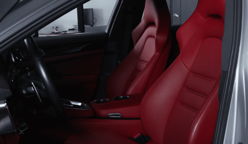 Porsche Panamera 4S E-Hybrid – 2021 lleno