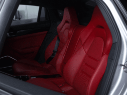 Porsche Panamera 4S E-Hybrid – 2021 lleno