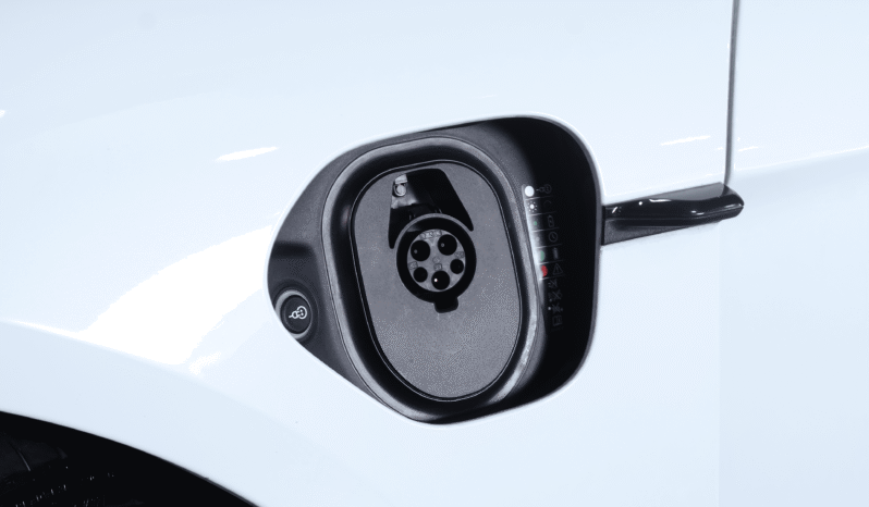 Porsche Taycan GTS – 2022 lleno