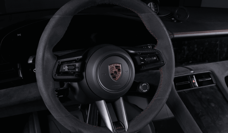 Porsche Taycan GTS – 2022 lleno