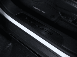 Porsche Taycan GTS – 2022 lleno