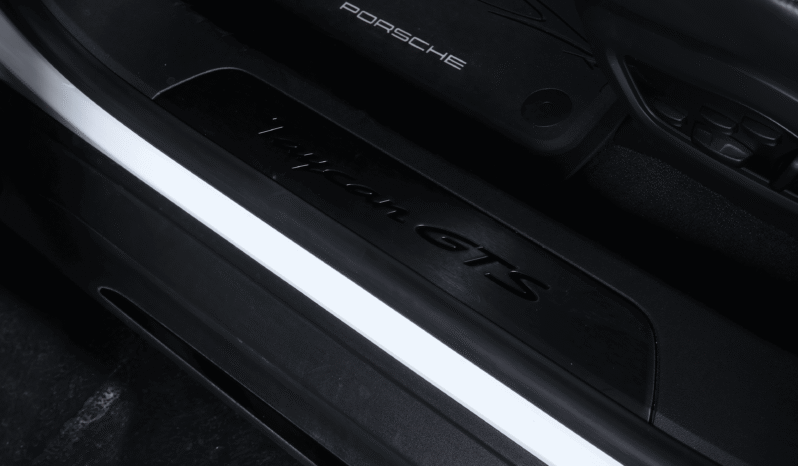 Porsche Taycan GTS – 2022 lleno