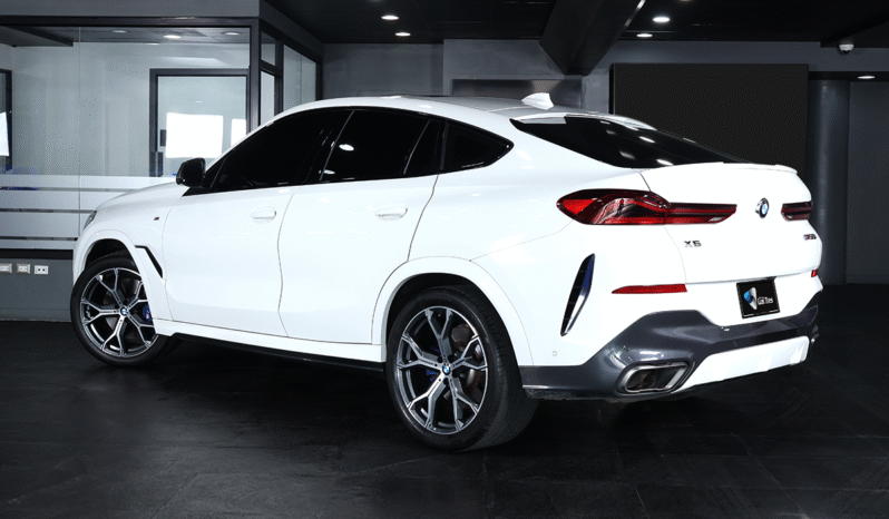 BMW X6 M50I 2021 lleno