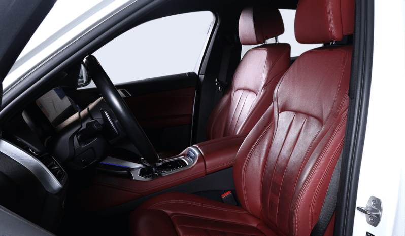 BMW X6 M50I 2021 lleno